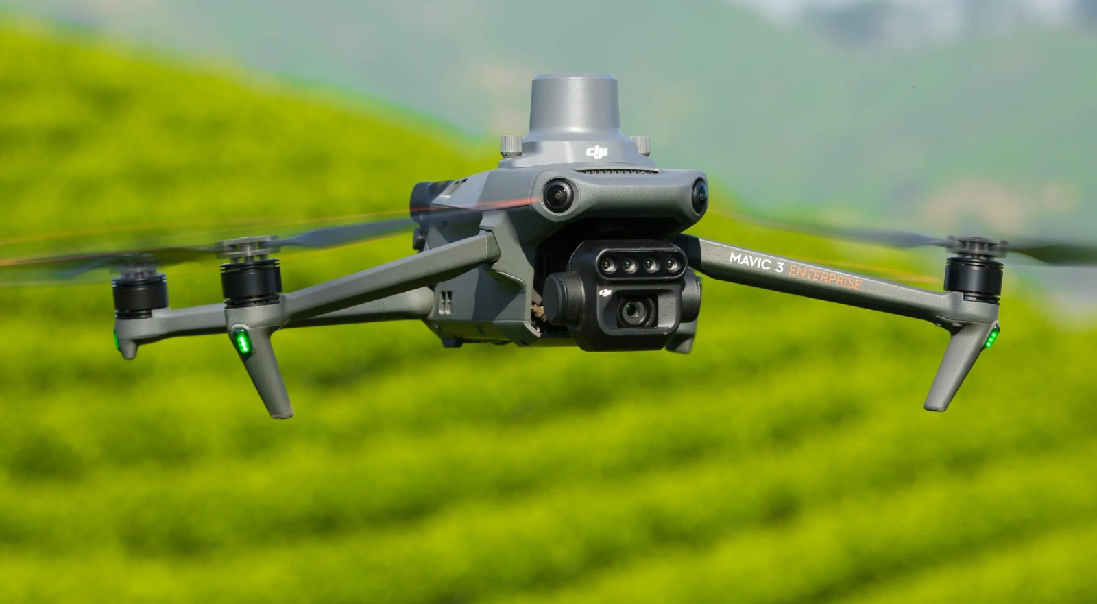 bentuk DJI Mavic 3 Multispectral