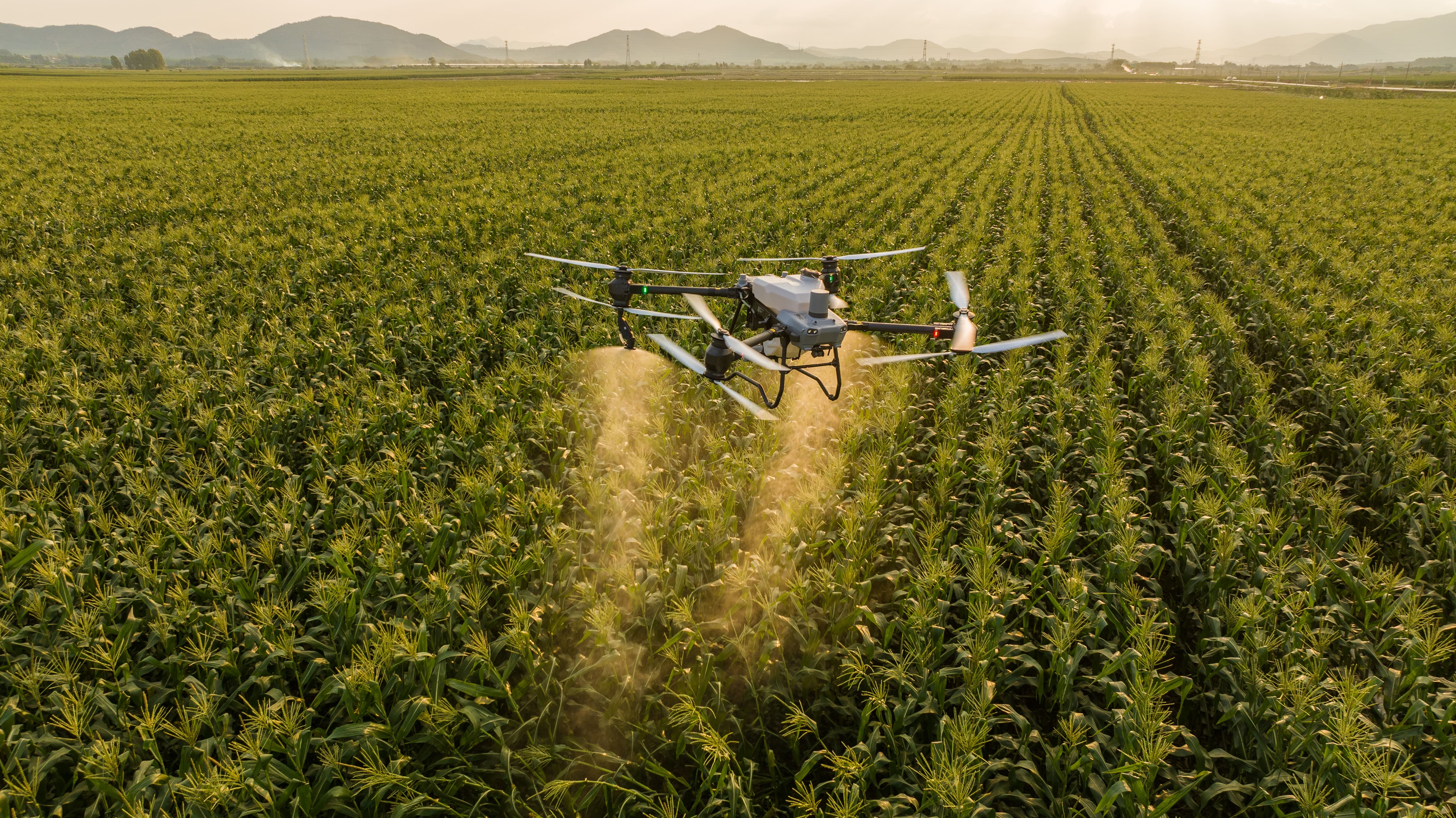 Sistem Spraying and Spreading DJI Agras T50